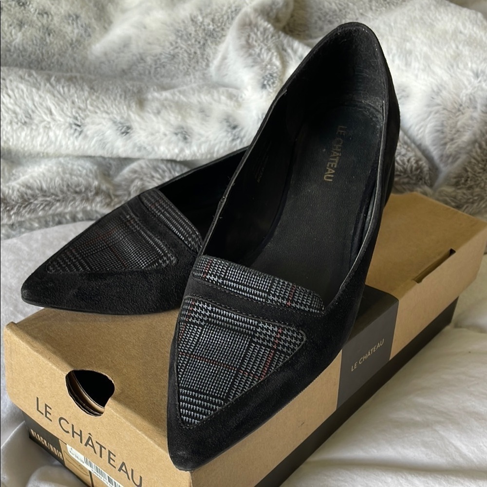 Le Chateau Black Quilted Flats with Pointed Toe